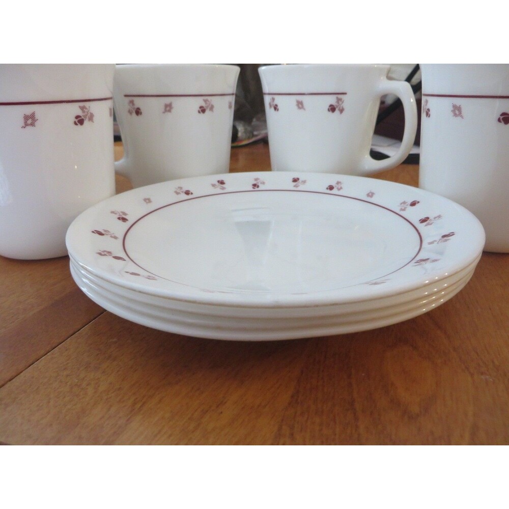 Vintage Corelle Set of 4 Round Dessert Plates And Mugs Burgundy Rose Pattern